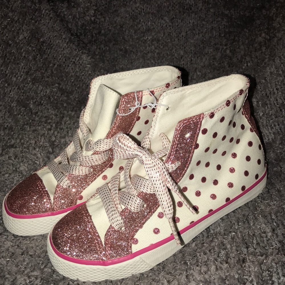 LAST CHANCE!! 3 DAYS! Pink Glitter High Tops (NWT)